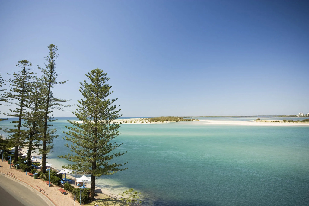 BreakFree Grand Pacific