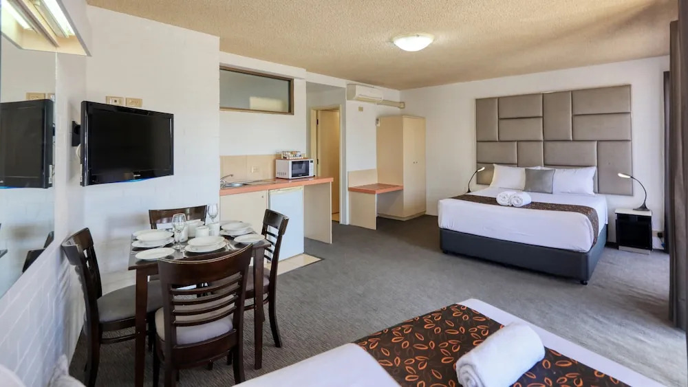 Best Western Warby Lodge Motor Inn