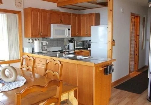 C-View Cabins