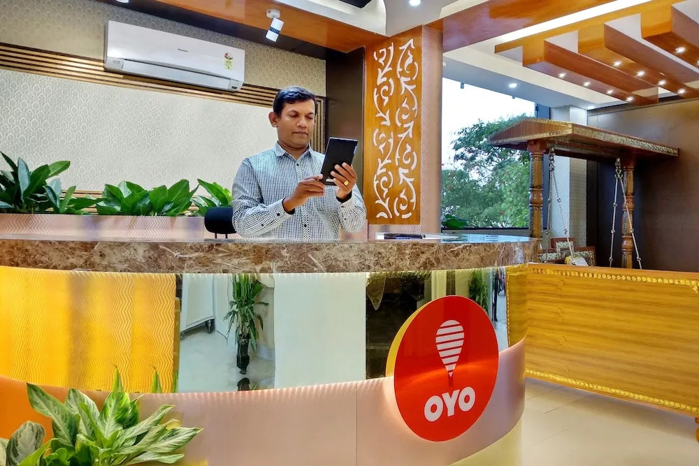 OYO 10395 Hotel Dvarka INN