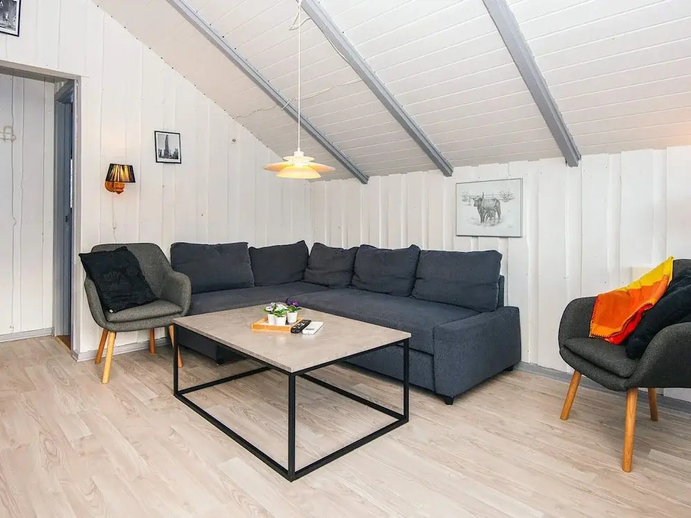 6 Person Holiday Home in Give