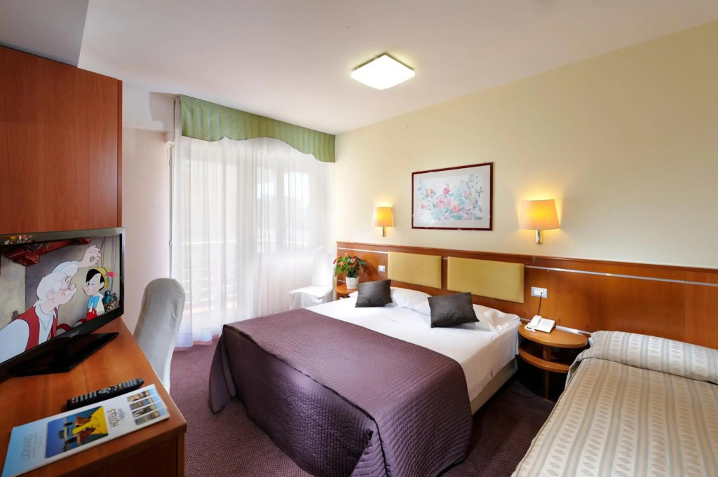 Hotel Eros