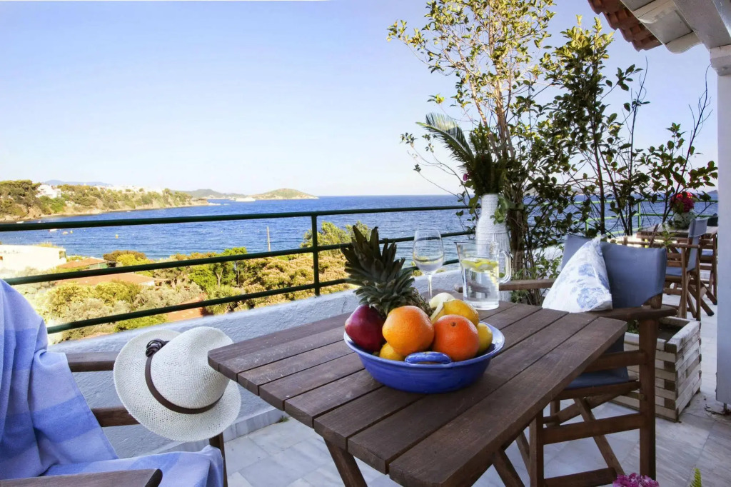 Nimfi Hotel