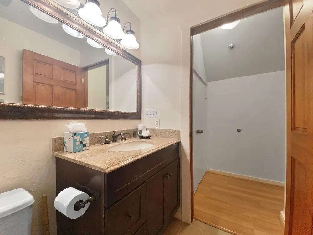 Ski Lodge 209 2br 2 Bedroom Condo by Redawning