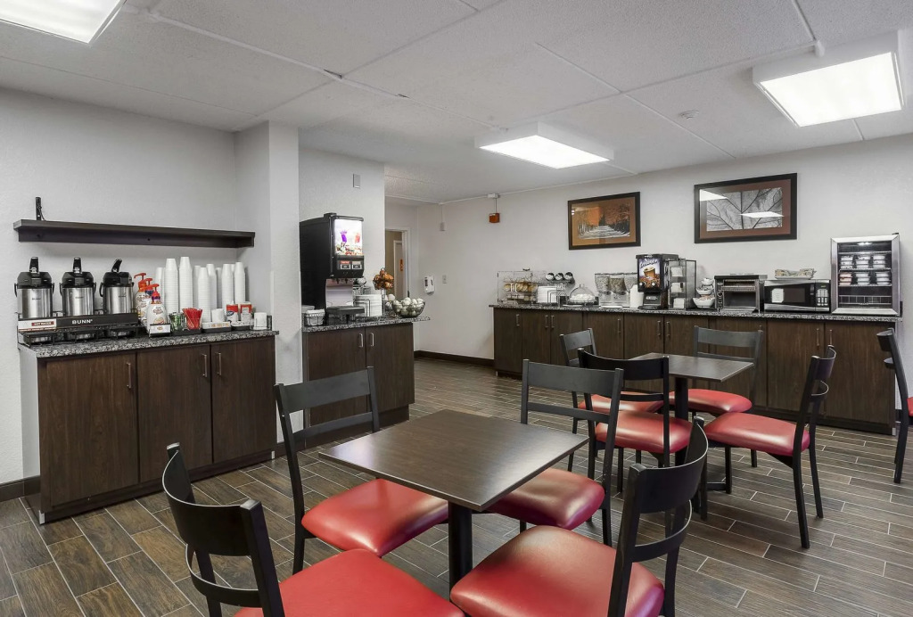 Red Roof Inn PLUS+ Boston - Woburn/ Burlington