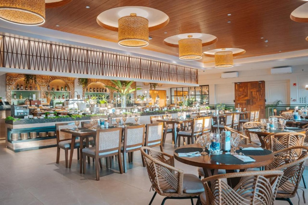 The Tropics at MacArthur Park Resort and Convention Center