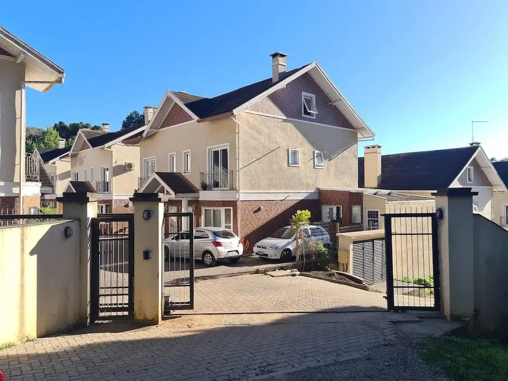 Duplex 02 Suites - Cond.Fechado 08 P