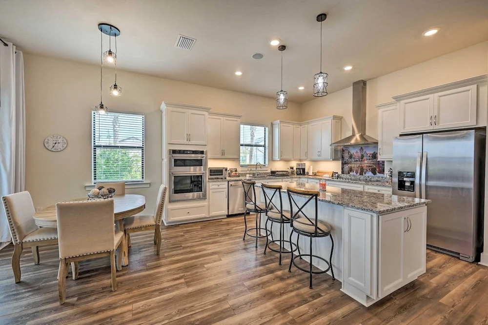 Luxury Ave Maria Rental w/ Private Pool & Spa