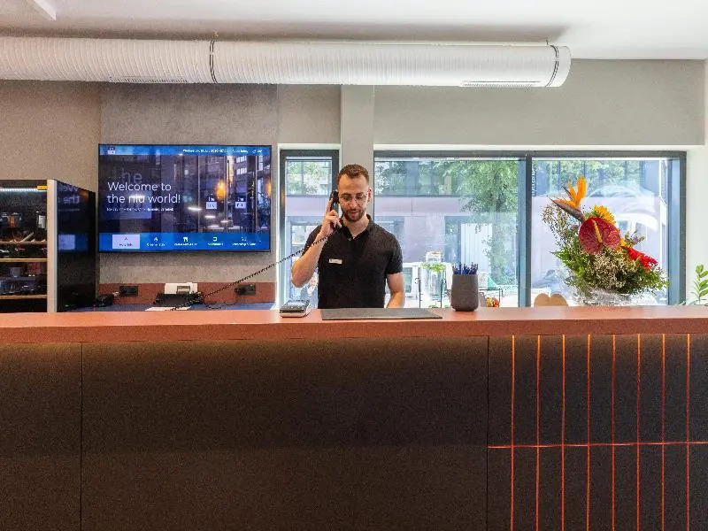 Holiday Inn - the niu Clink Hamburg Barmbek by IHG