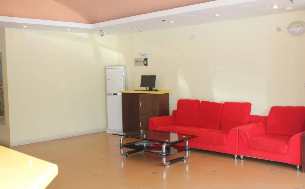 Home Inn Chengyang
