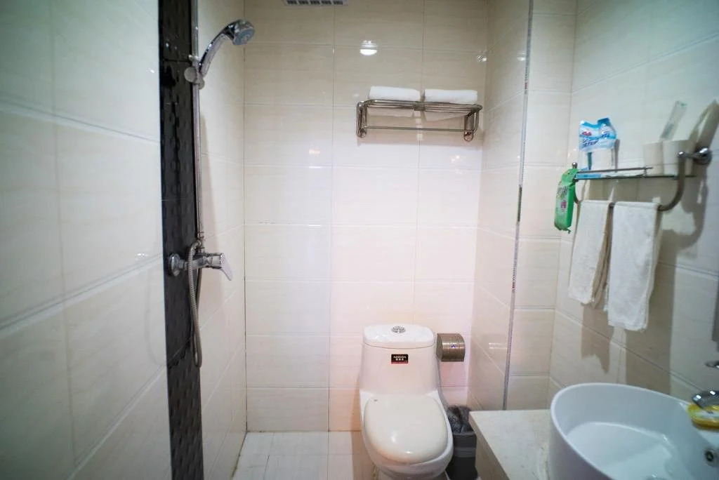 Baolin Express Inn