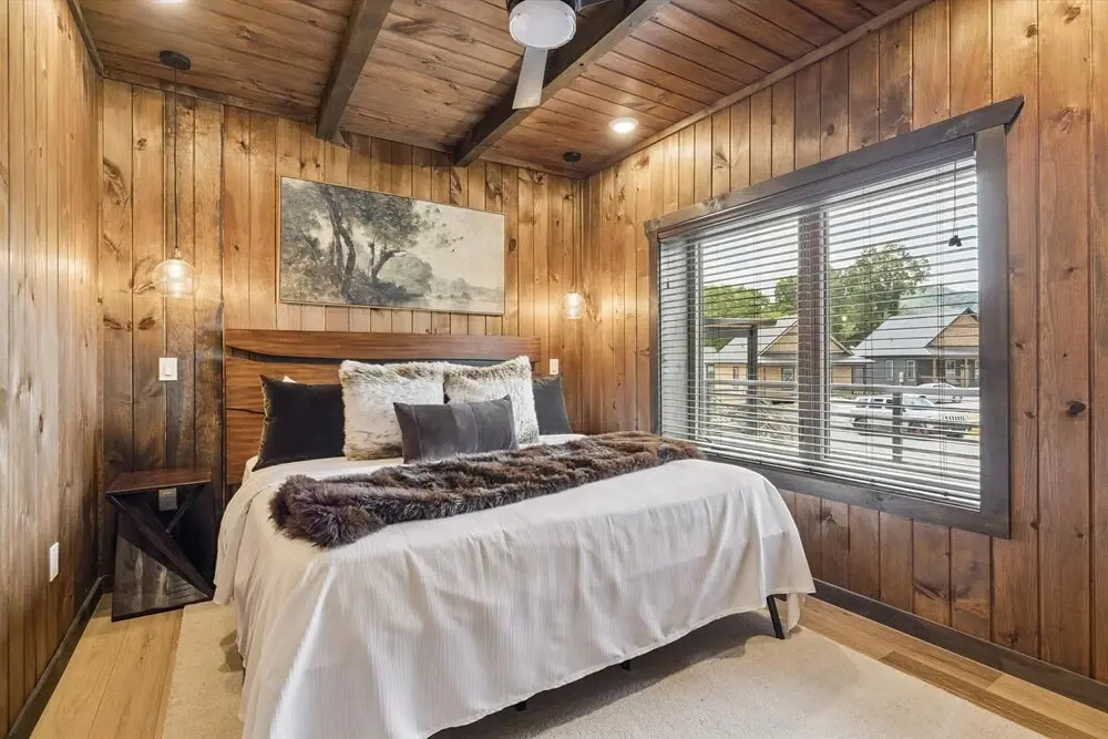 Gorgeous Brand-new Home w Pool Game Room Hot Tub