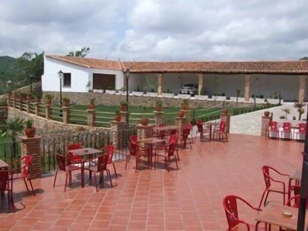 Aparthotel Rural 12 Caños