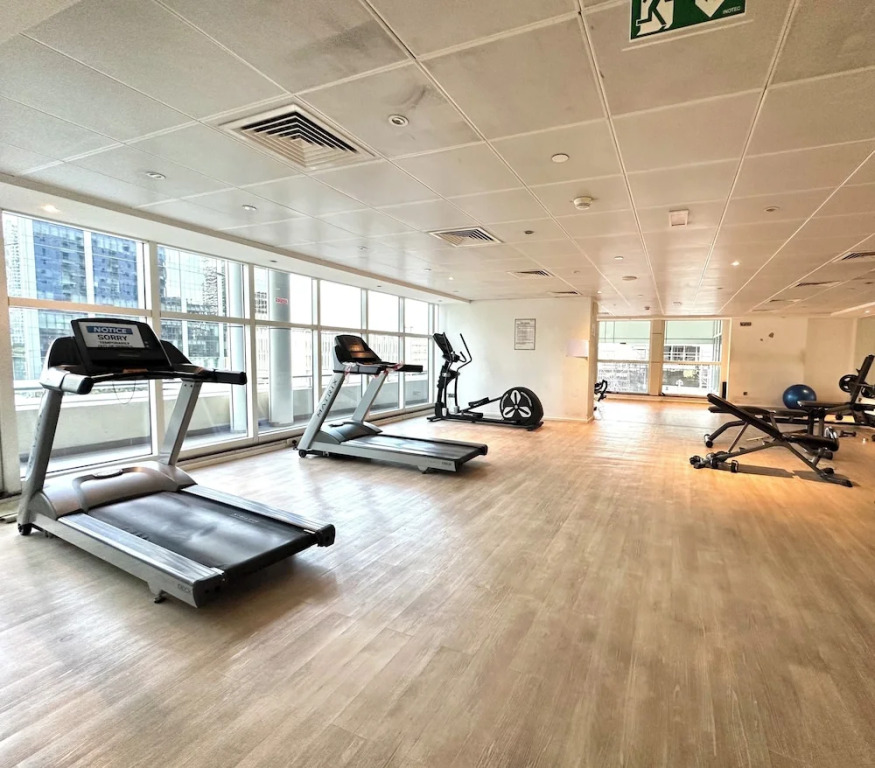 Marco Polo - Striking Lake Views at JLT | 1 BR | 2 Balconies