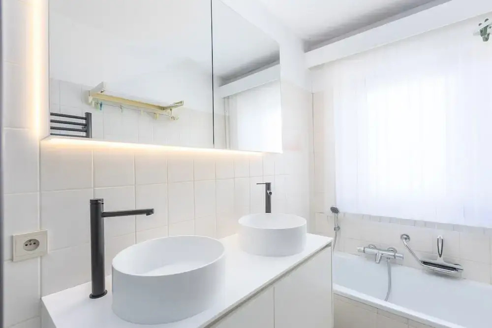 Attractive studio with a sea-view