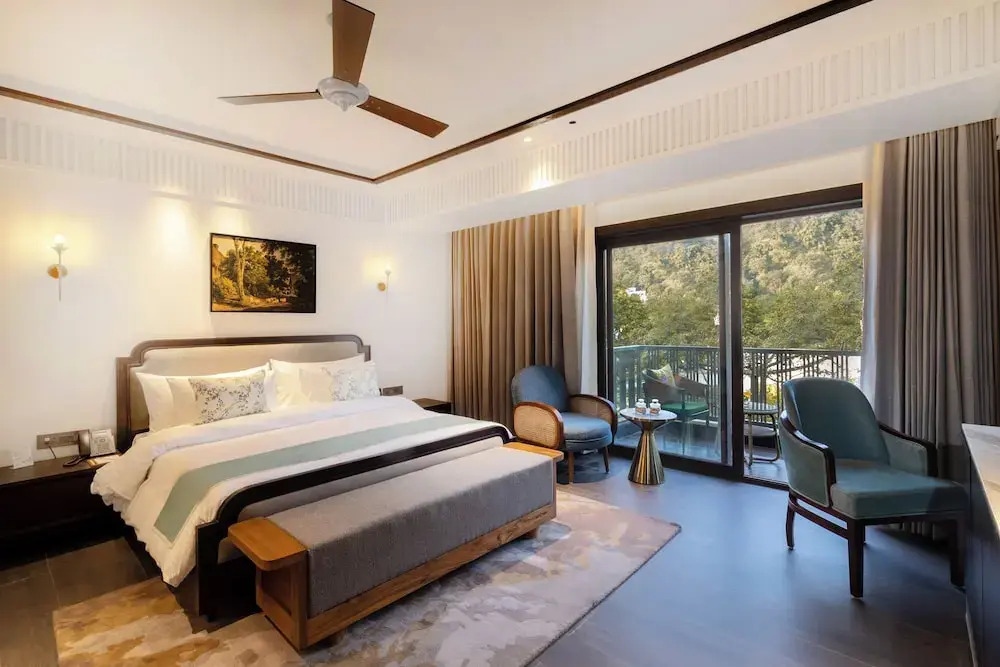 Auradoon, Dehradun - By Leisure Hotels