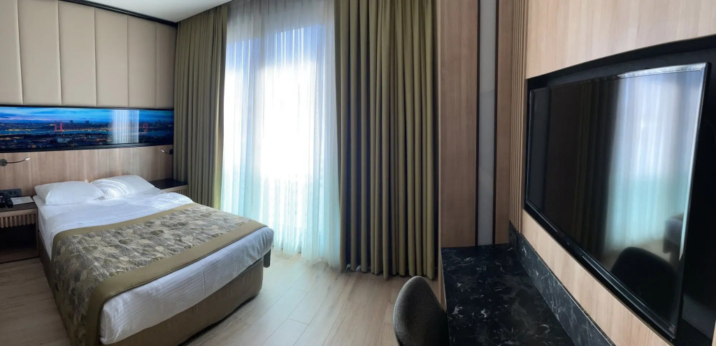 RADAR HOTEL