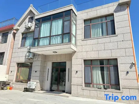 Qiyue Haiyu Scenic Apartment