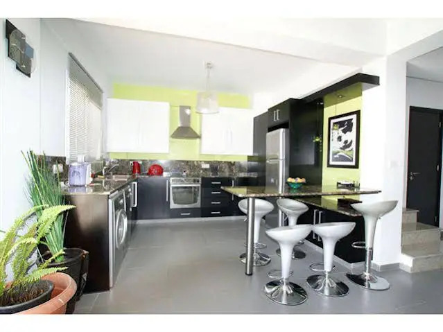 3 Br Villa Dione - Chg 8887