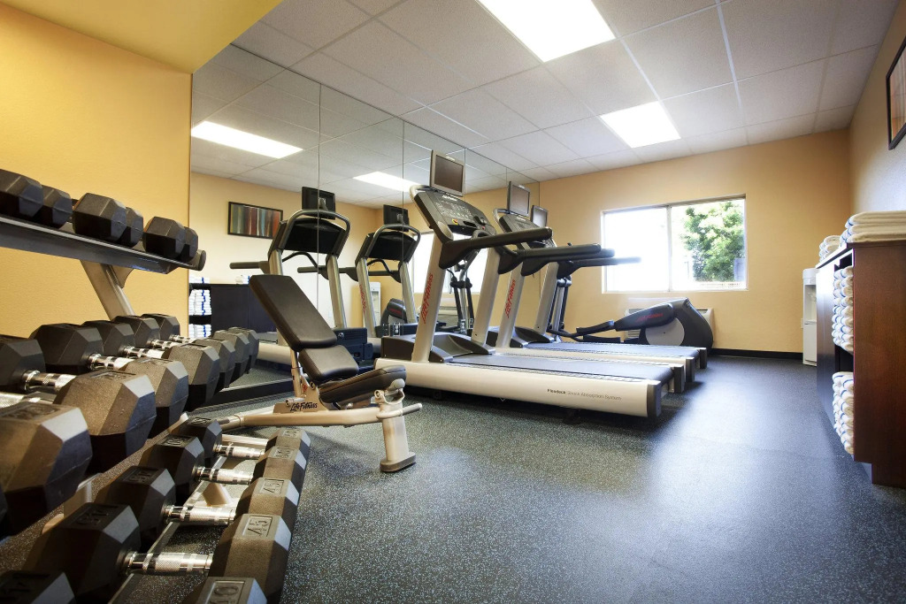 Comfort Inn & Suites Phoenix North - Deer Valley