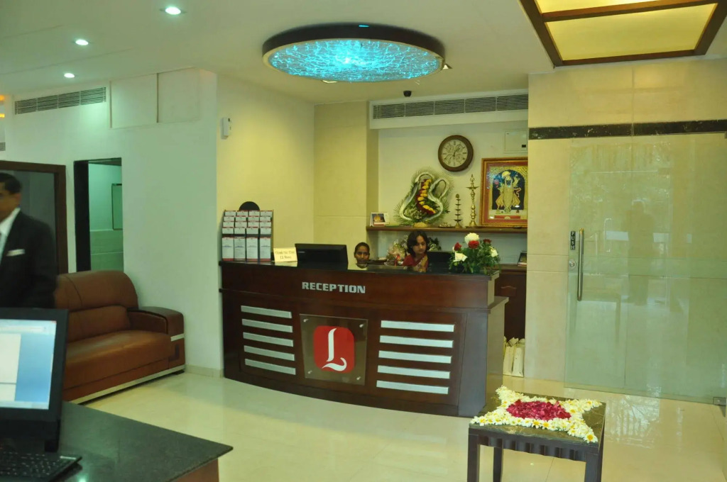 Parker Lords Eco Inn Ahmedabad
