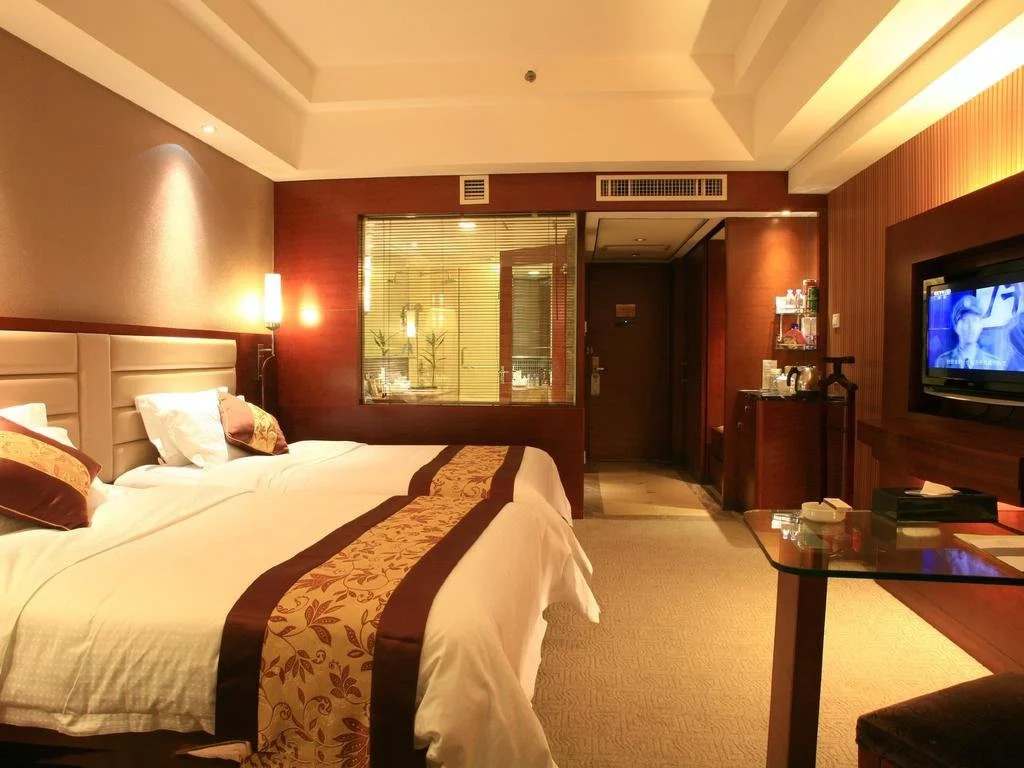 Huayue Hotel