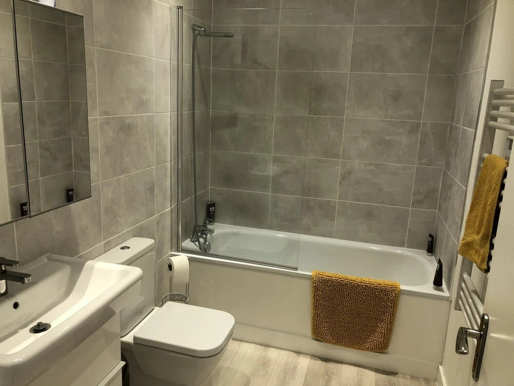 La Fontaine Court Apartments - Aldershot