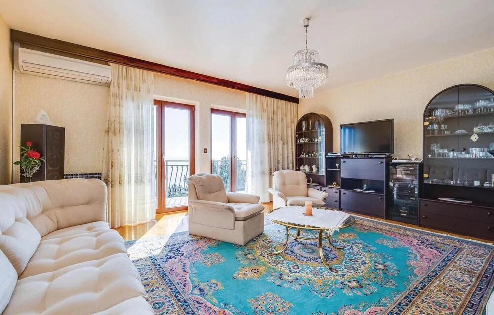 Nice Home in Lovran With Wifi and 2 Bedrooms
