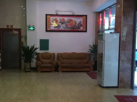 Du'an Zhongrui Convenience Hotel