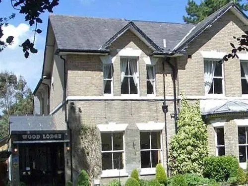 Wood Lodge Hotel