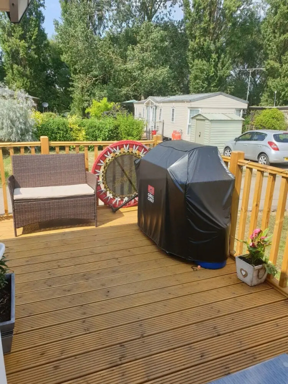 Outstanding 3 bedroom2018model caravan Northampton