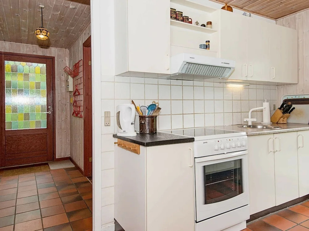6 Person Holiday Home in Ebeltoft-by Traum
