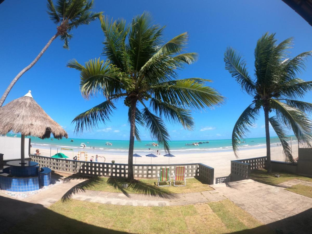 Pousada La Riviera - Pé na areia e Passeios em Maragogi