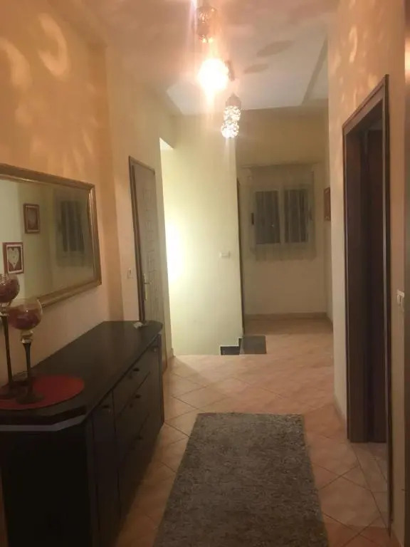 Lovely 2 bedroom apartment