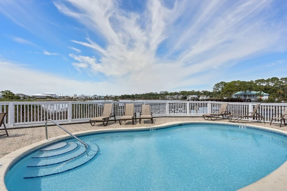 Seas The Day 4 Bedroom Home by RedAwning