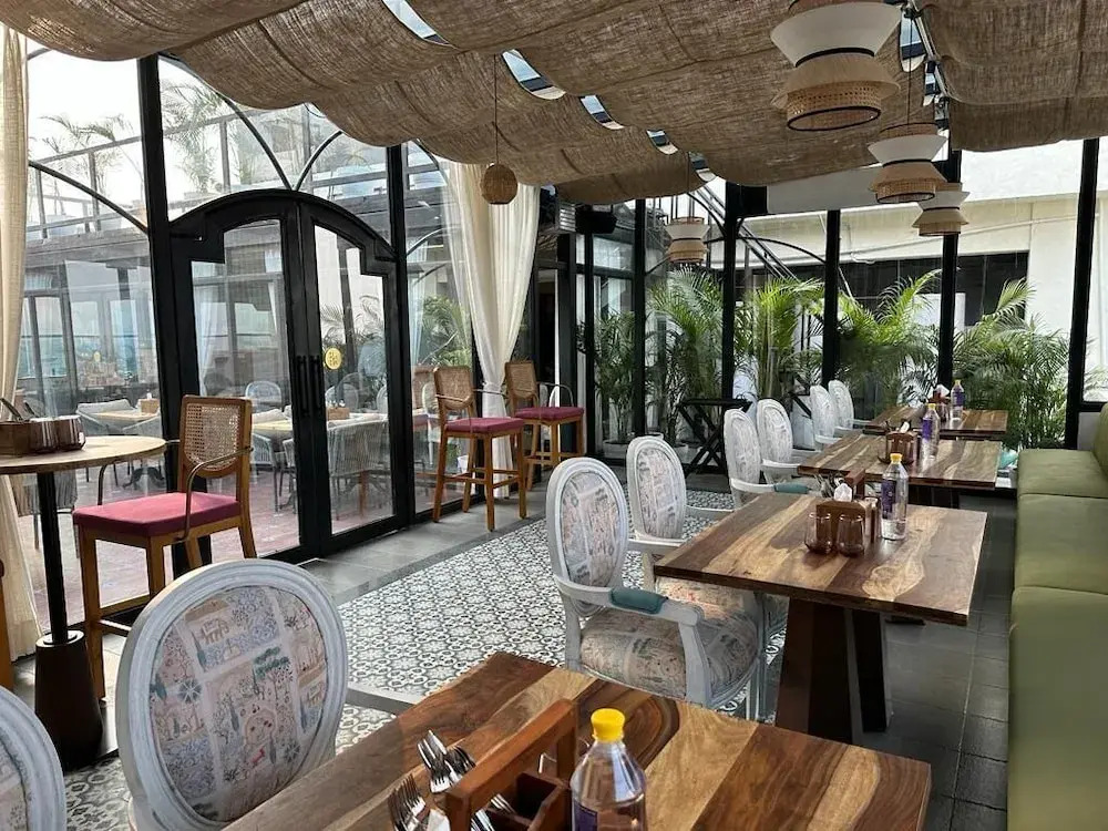 OYO 10192 Hotel Vista Residency