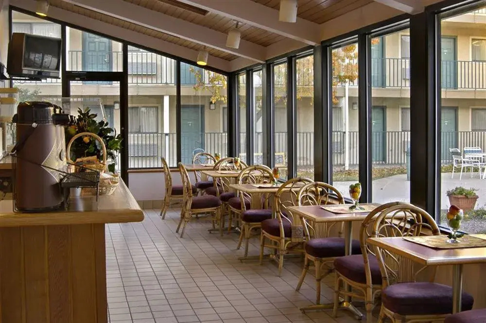 Tulsa Extended Stay Inn & Suites