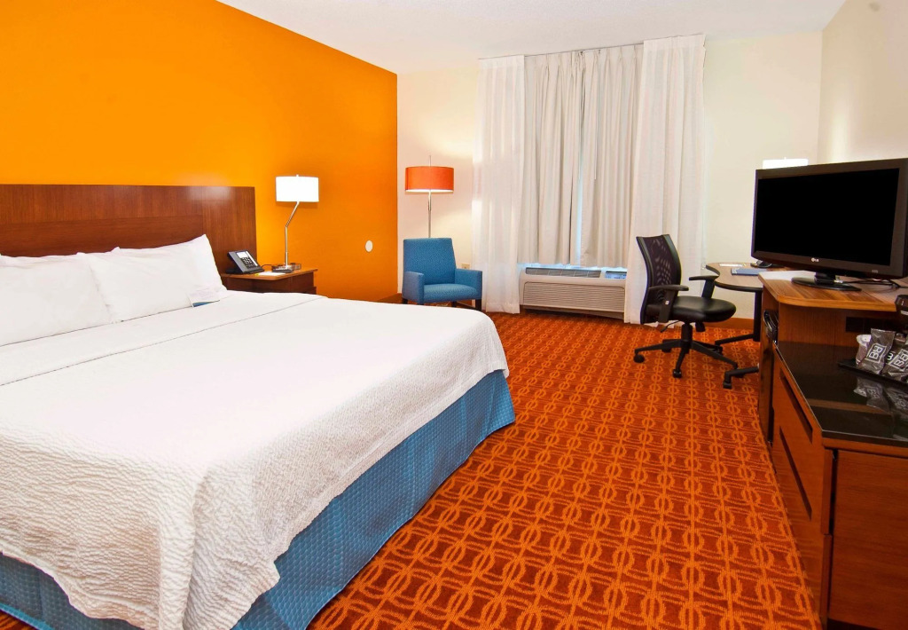 Fairfield Inn & Suites Jackson Airport