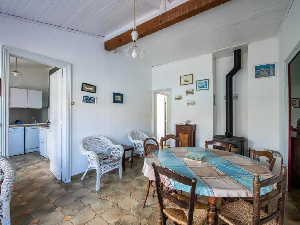 Maison Typique 3 Chambres, Proche Océan, Jardin Clôturé, Animaux Admis - FR-1-521-206