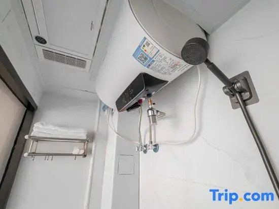 Yiju Serviced Apartment (Xiguan Subway Station)