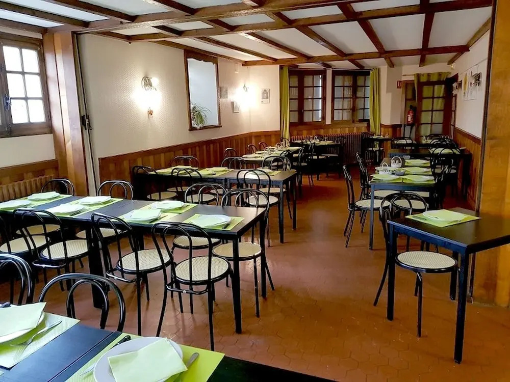 Logis Hôtel Restaurant LOustal