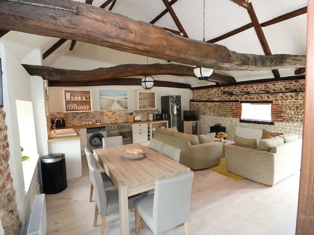 Far Barn