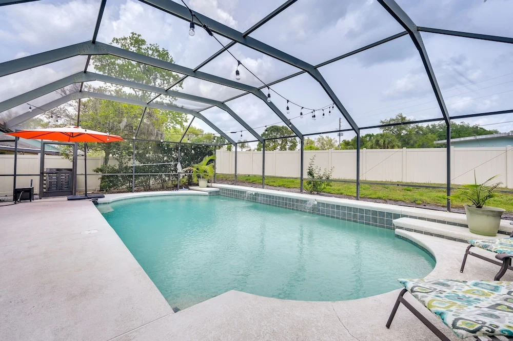 Contemporary Lutz Home: Private Pool, Pet Friendly