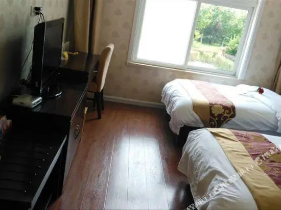 Yuwenquan Hotel