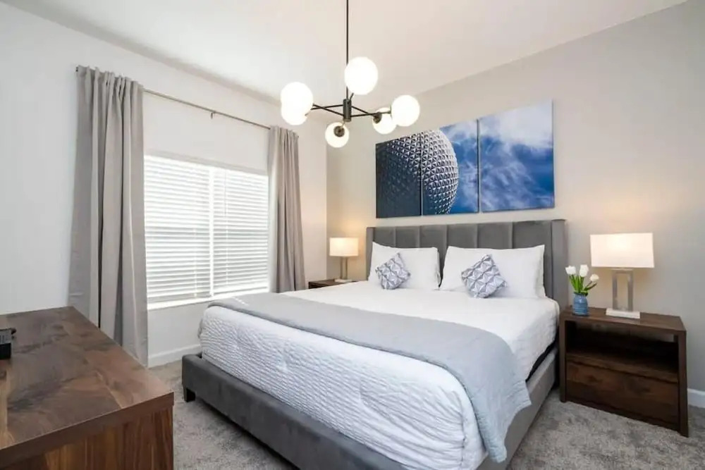 Luxury Family Townhouse w/ Resort Pool at Storey Lake