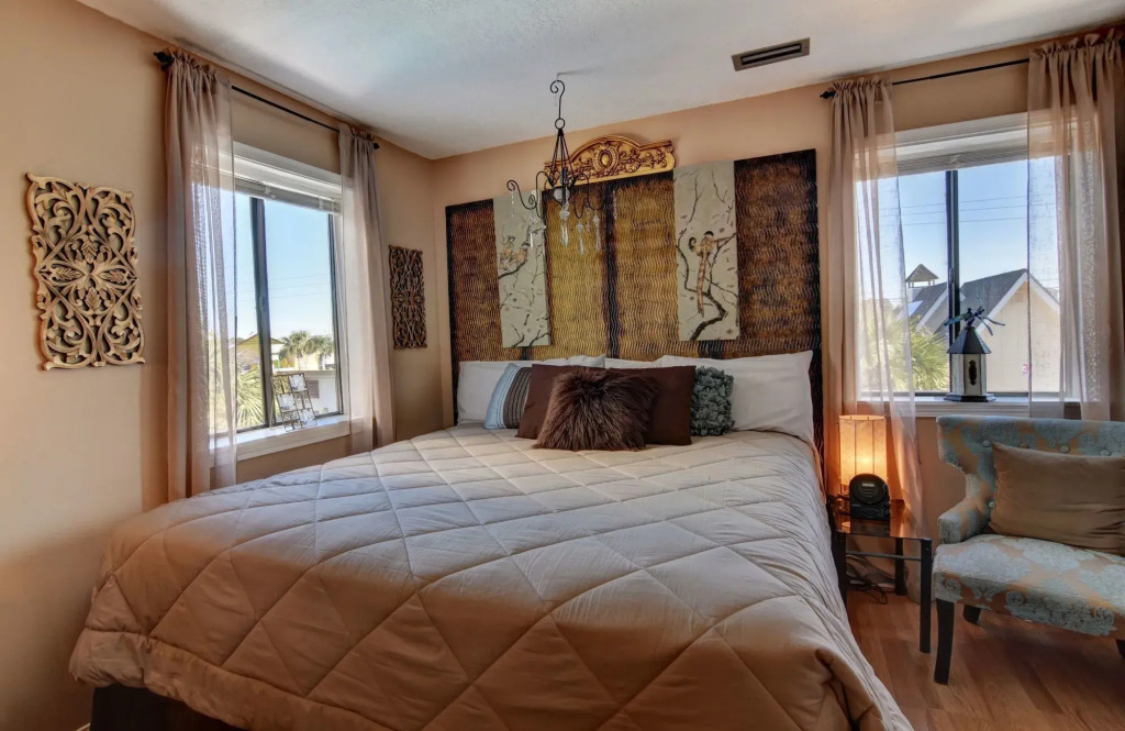 Sandcastle 24 Spacious Studio Unit with Full Living Room by RedAwning
