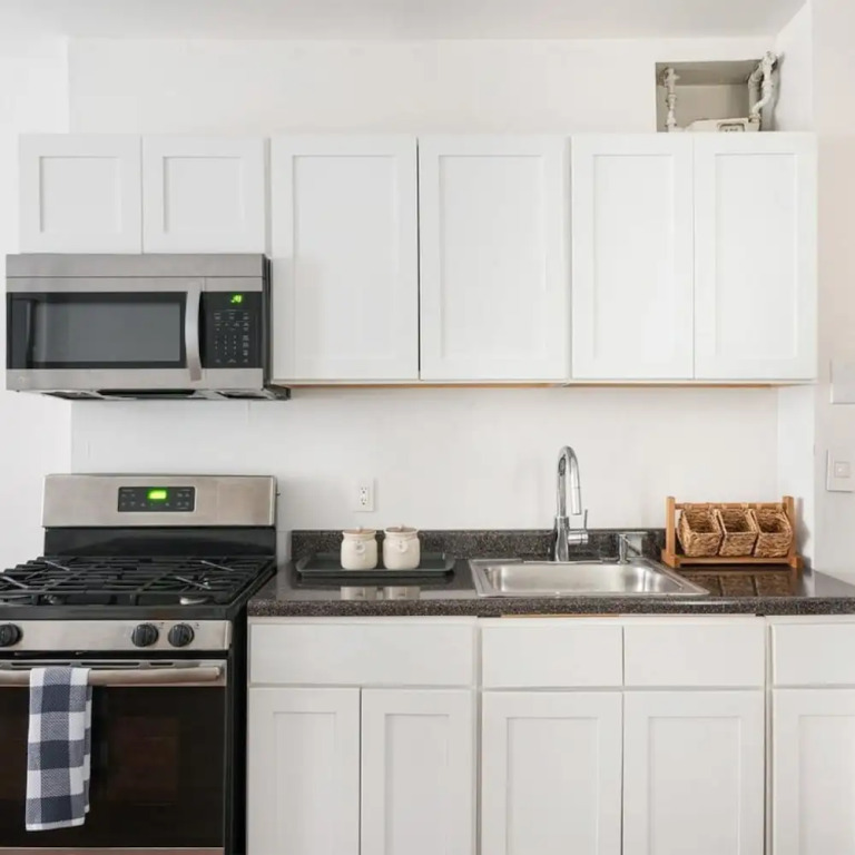 1288-3rn New Renovated 1 Bedroom in UES