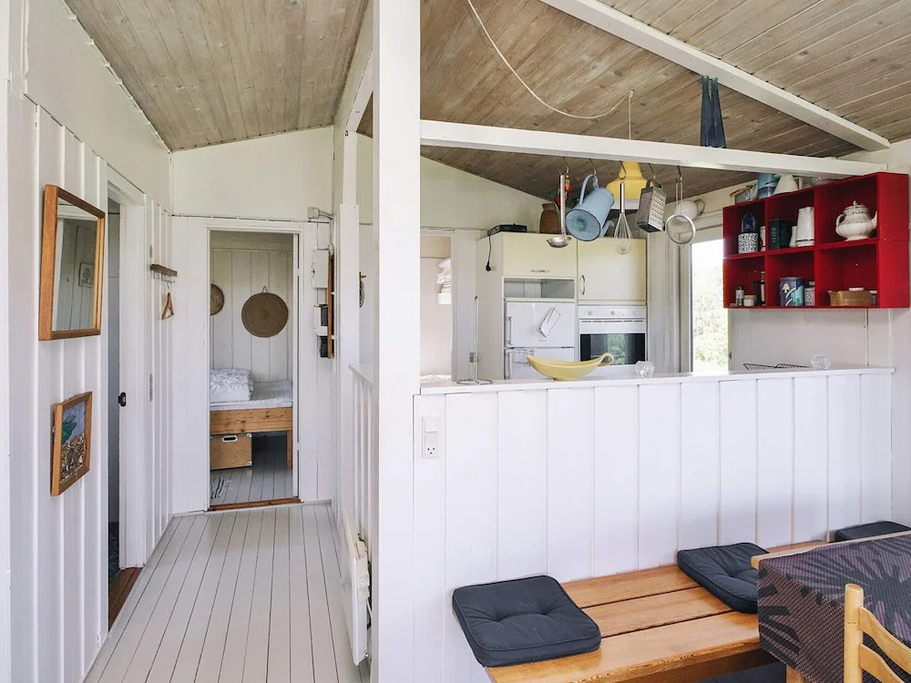 Seaside Serenity at Lumsas Retreat-By Traum