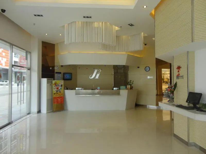 Jinjiang Inn Putian Coach Station