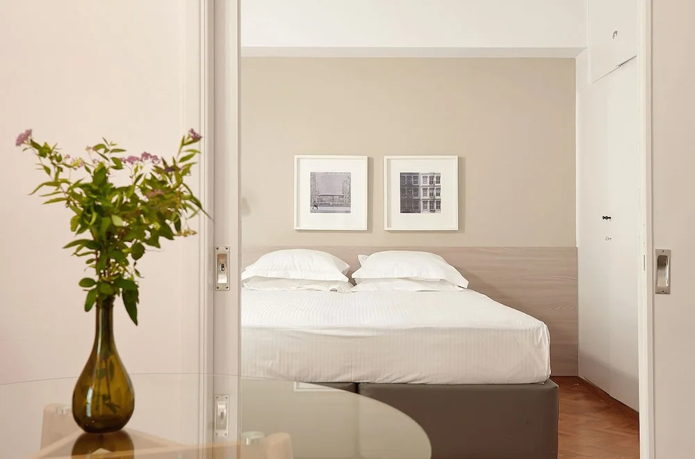 Parthenon Apartment